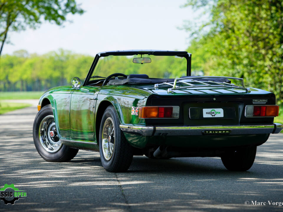 Image 47/52 of Triumph TR 6 (1973)