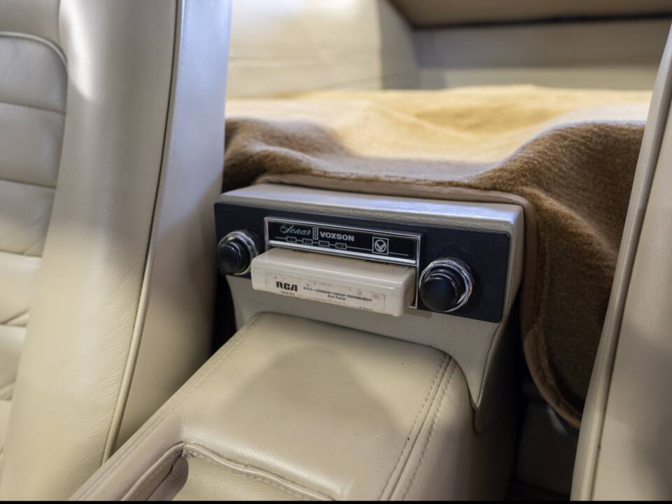 Image 12/13 of Maserati Ghibli SS (1972)