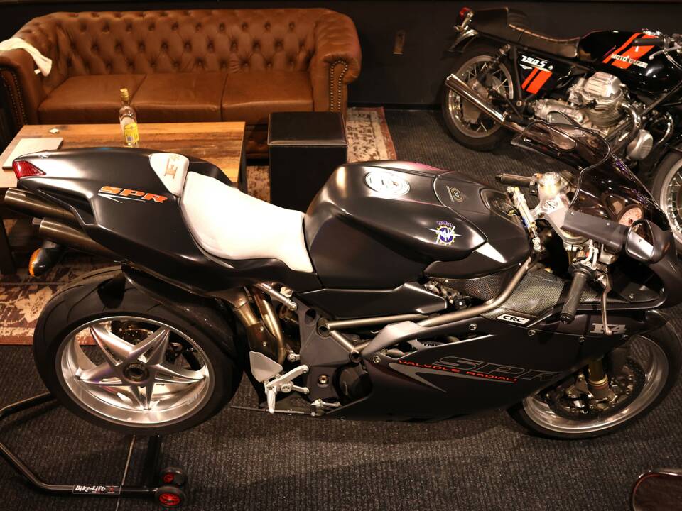 Bild 18/38 von MV Agusta F4 SPR (2003)