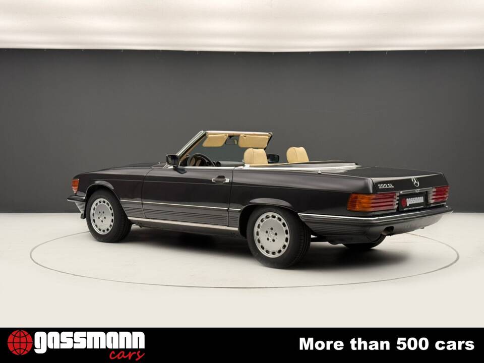 Afbeelding 4/15 van Mercedes-Benz 500 SL (1987)