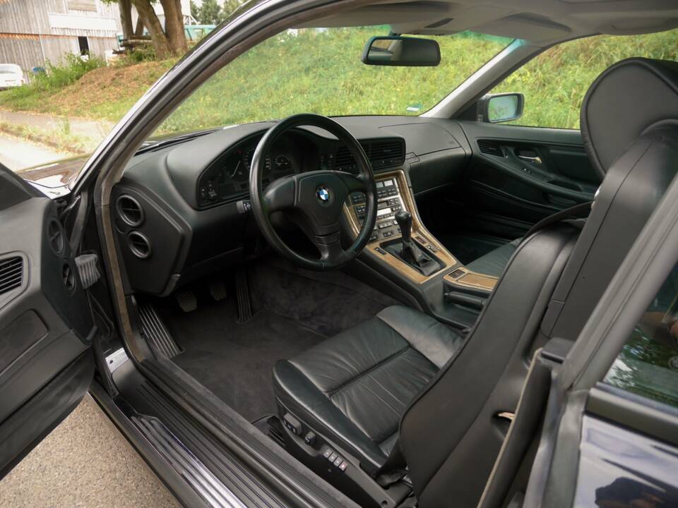 Bild 10/27 von BMW 840Ci (1997)