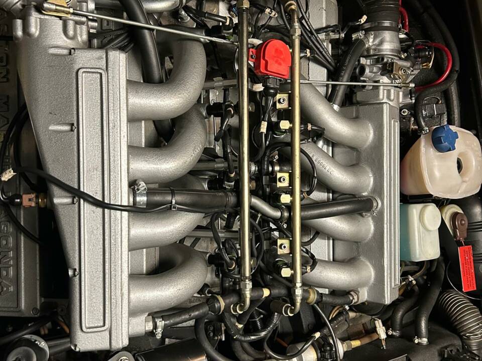 Afbeelding 9/9 van Aston Martin V8 EFi (1988)
