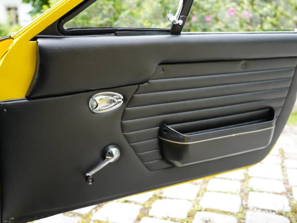 Image 8/16 of Ferrari Dino 246 GT (1971)
