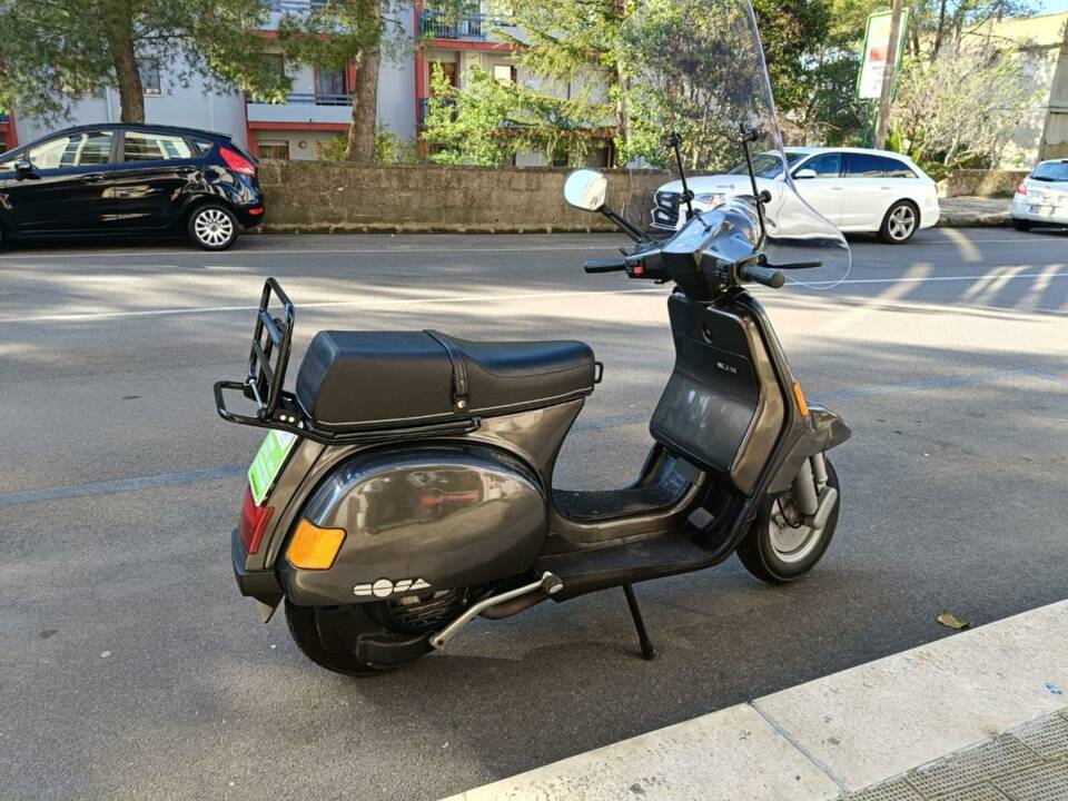 Immagine 9/31 di Piaggio Vespa Cosa 125 (1988)