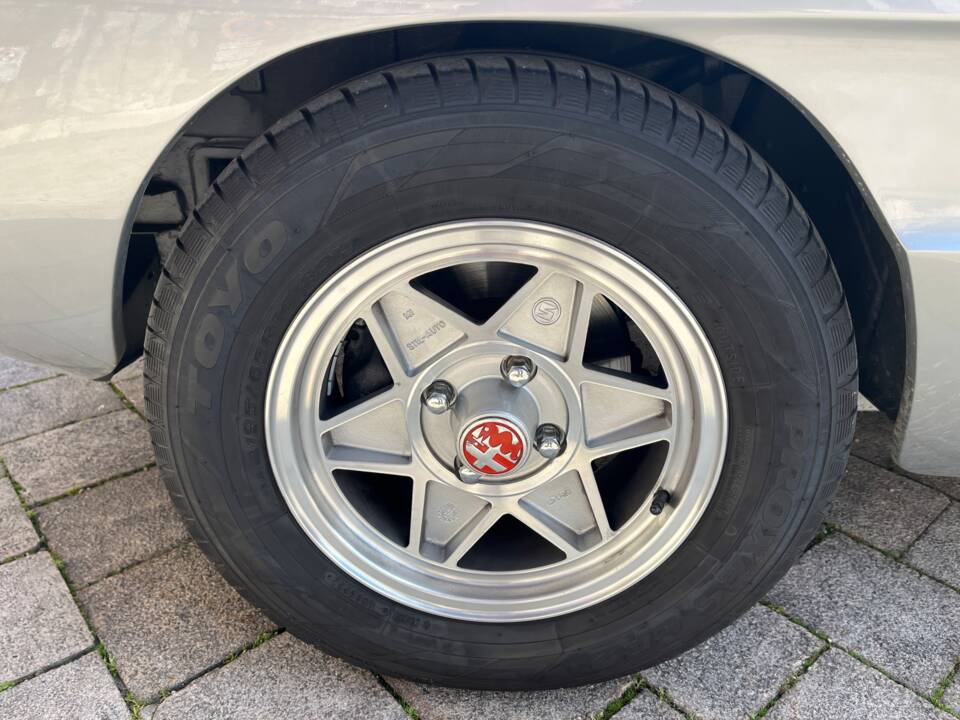 Immagine 21/88 di Alfa Romeo 1750 Spider Veloce (1971)