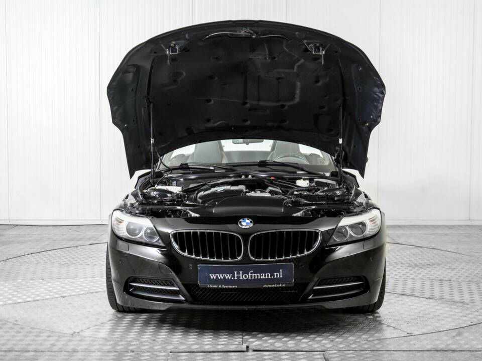 Image 42/50 of BMW Z4 sDrive30i (2009)