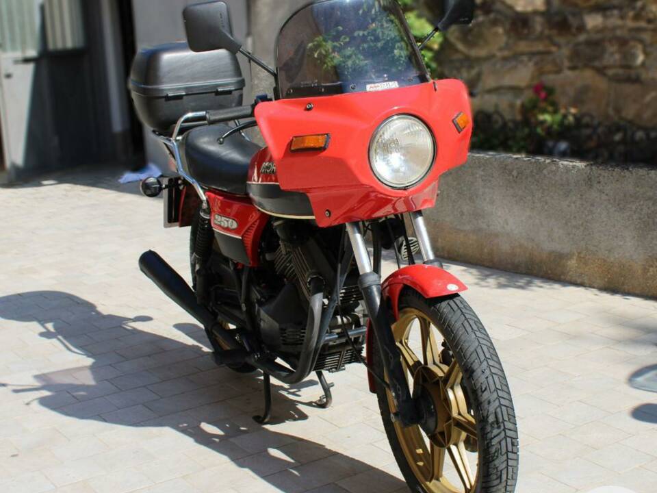 Bild 3/10 von Moto Morini DUMMY (1981)