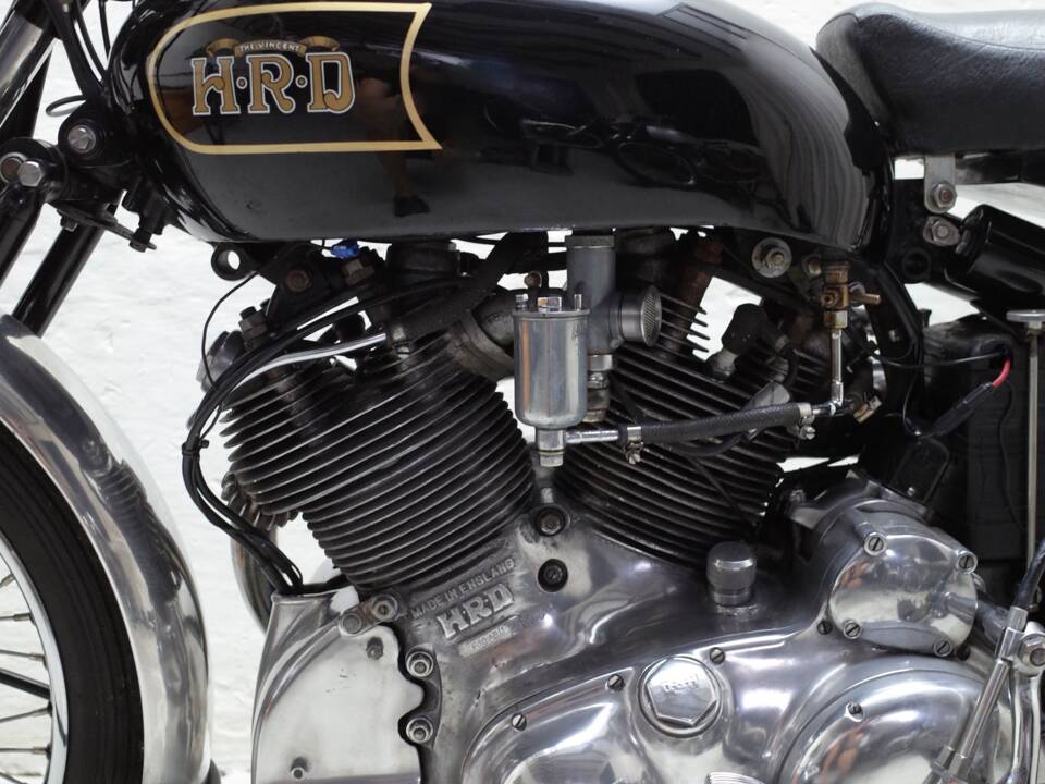 Image 22/24 of Vincent Rapide C (1949)