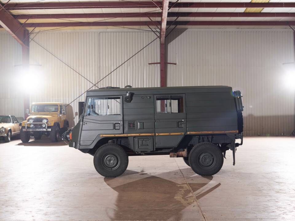 Image 15/68 of Steyr-Puch Pinzgauer 710 K (1973)