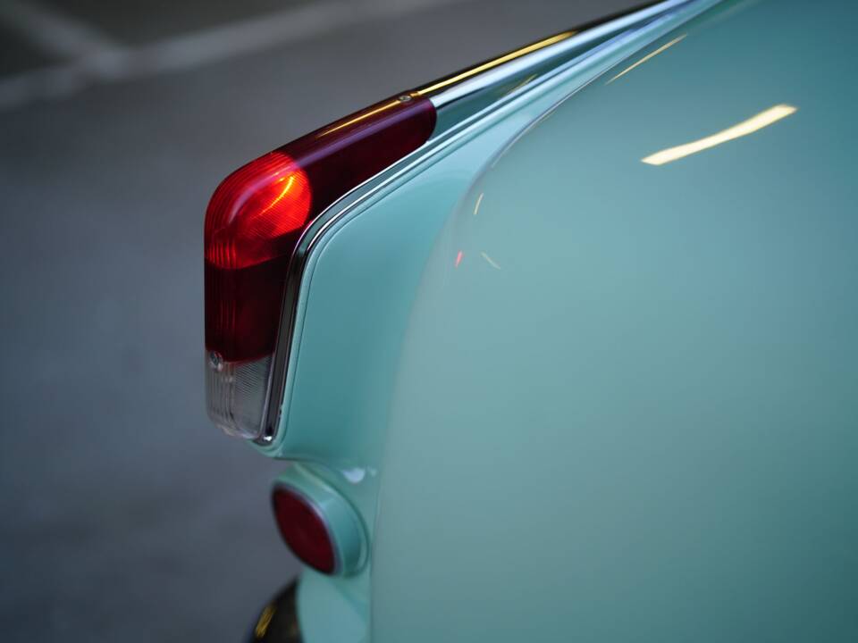 Image 76/83 of Borgward Isabella (1959)