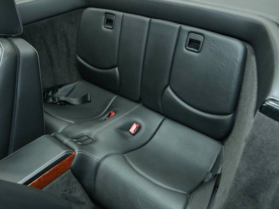 Image 26/49 of Mercedes-Benz SL 500 (2001)