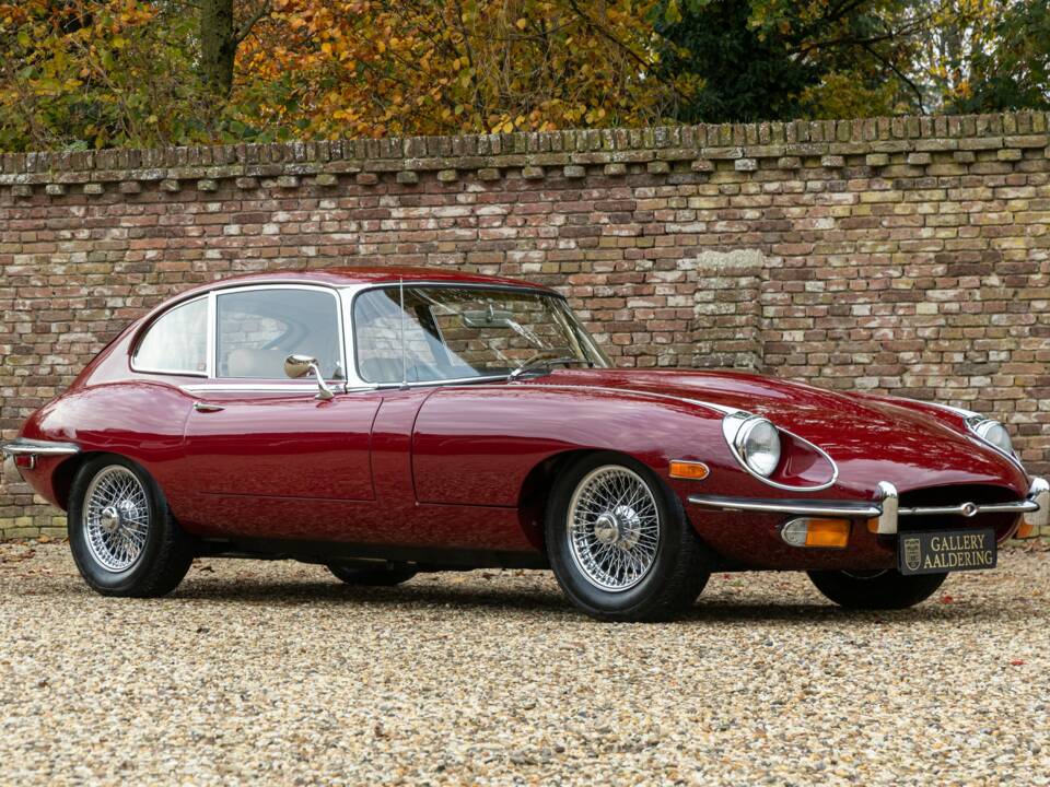 Imagen 42/50 de Jaguar Type E (2+2) (1969)