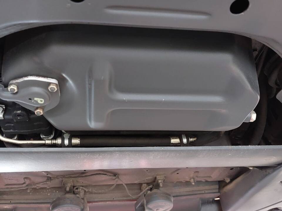 Immagine 46/50 di BMW 850i (1990)