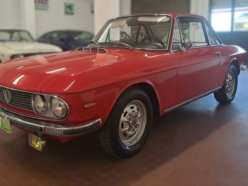 Image 21/33 of Lancia Fulvia Sport 1.3 S (Zagato) (1973)
