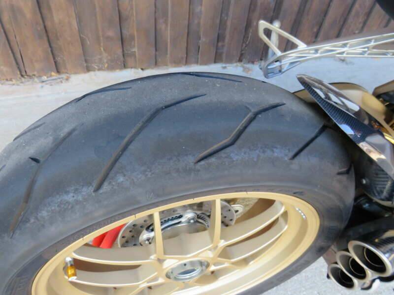 Bild 40/45 von MV Agusta F3 675 Serie Oro (2012)