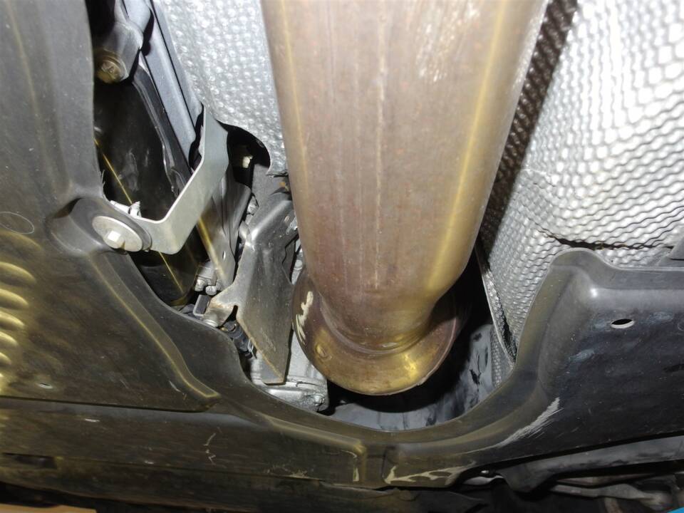 Image 94/99 of Mercedes-Benz SL 63 AMG (2012)