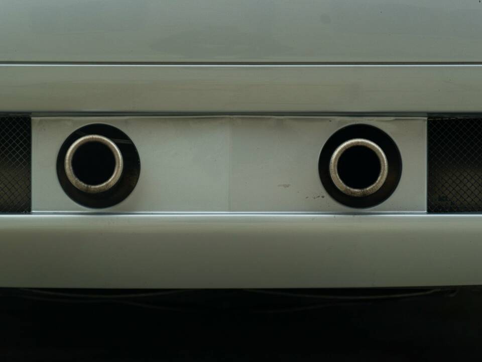 Immagine 26/50 di Renault Clio II V6 (2002)