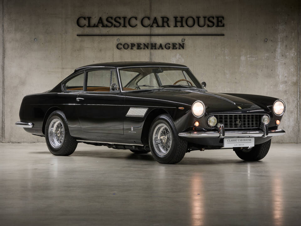 Bild 13/155 von Ferrari 250 GT 2+2 (1962)