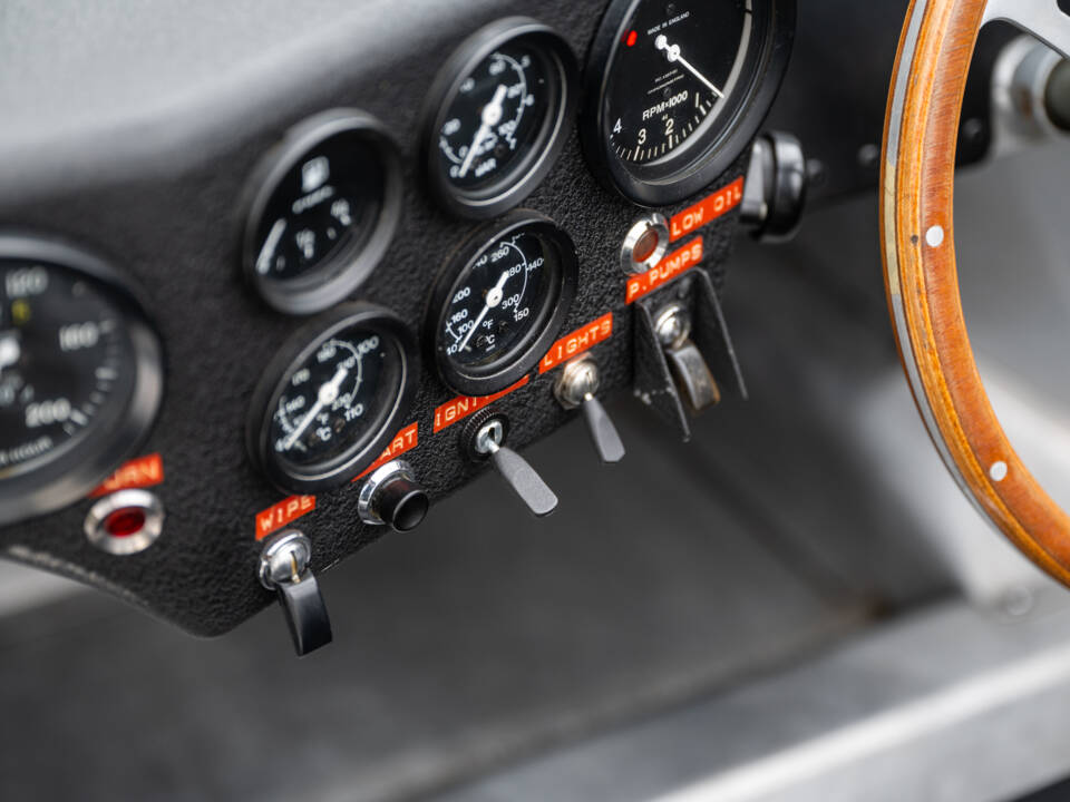 Image 95/100 of Proteus XJ13 (1967)
