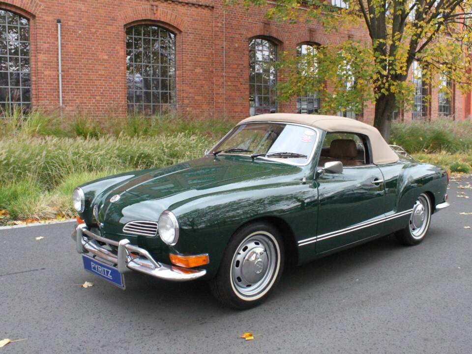 Image 2/17 of Volkswagen Karmann Ghia 1600 (1971)
