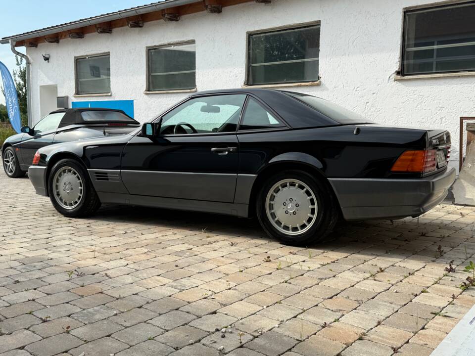 Image 9/38 de Mercedes-Benz 300 SL (1993)