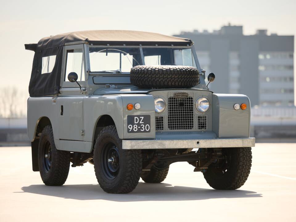Immagine 37/66 di Land Rover 88 (1963)