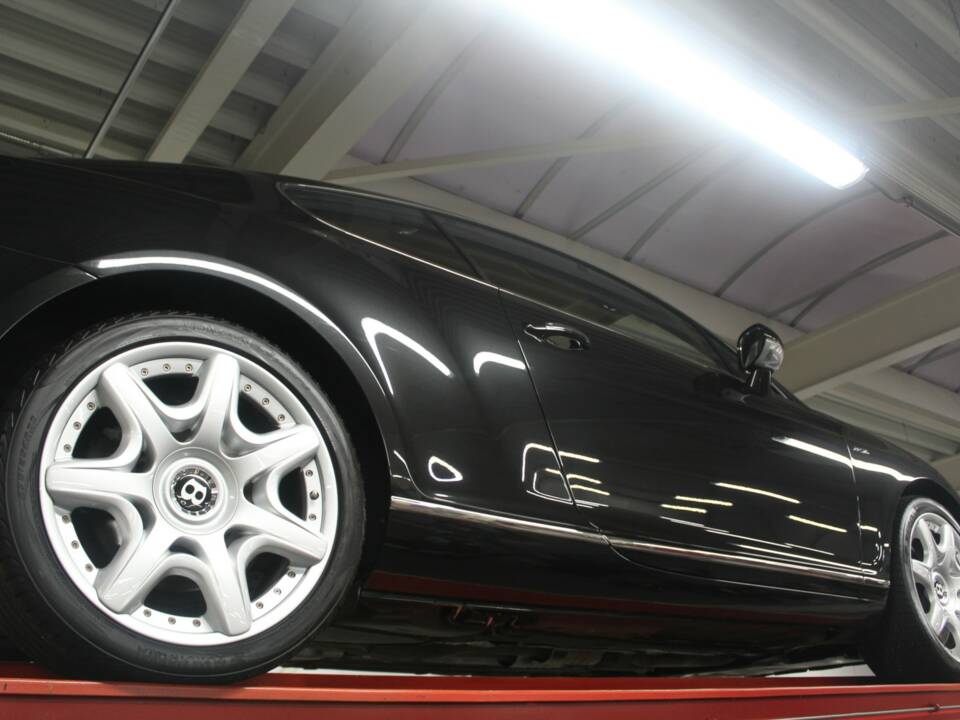 Bild 15/50 von Bentley Continental GT (2006)