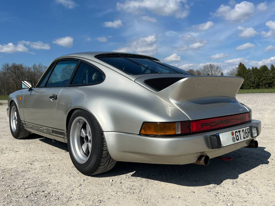 Image 5/62 of Porsche 911 Carrera 3.2 (1984)