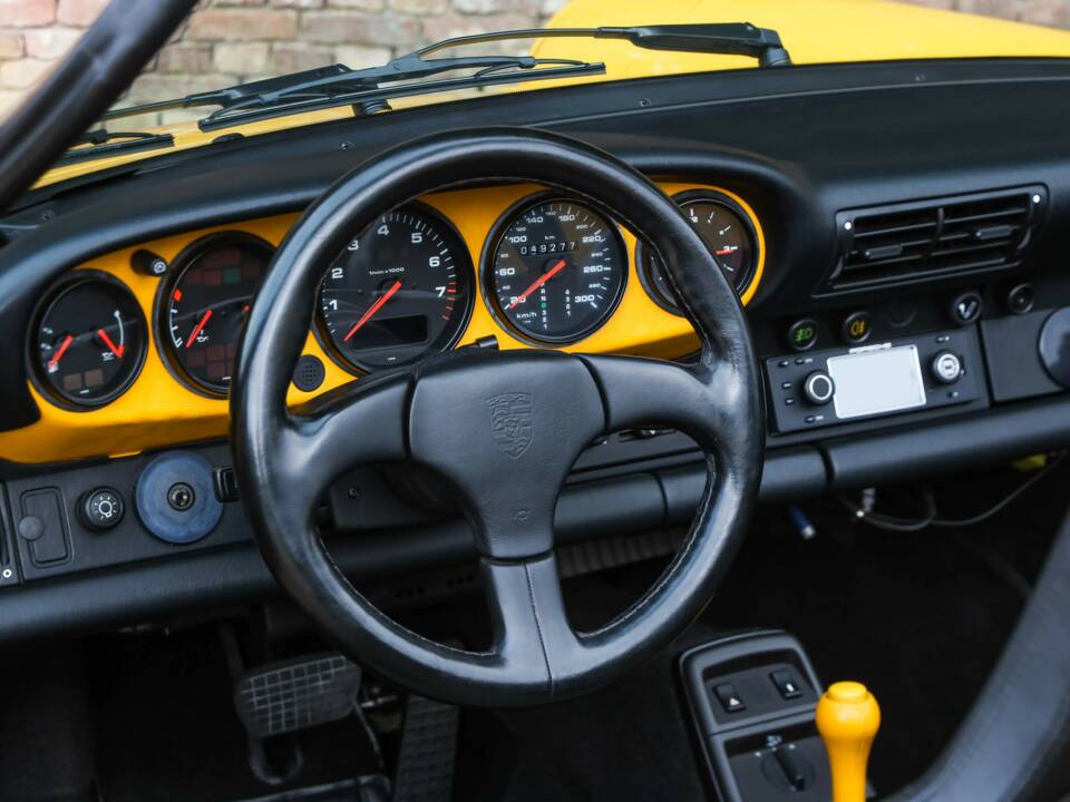 Image 46/50 of Porsche 911 Speedster (1993)