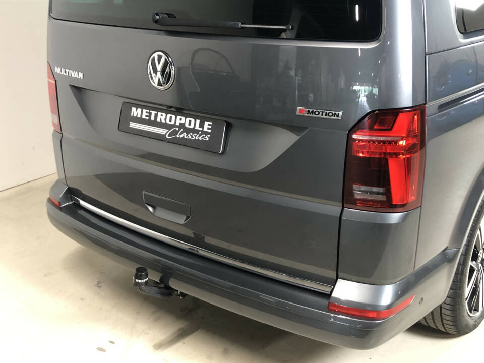 Bild 7/32 von Volkswagen T6.1 Multivan 2.0 TDI 4Motion (2023)