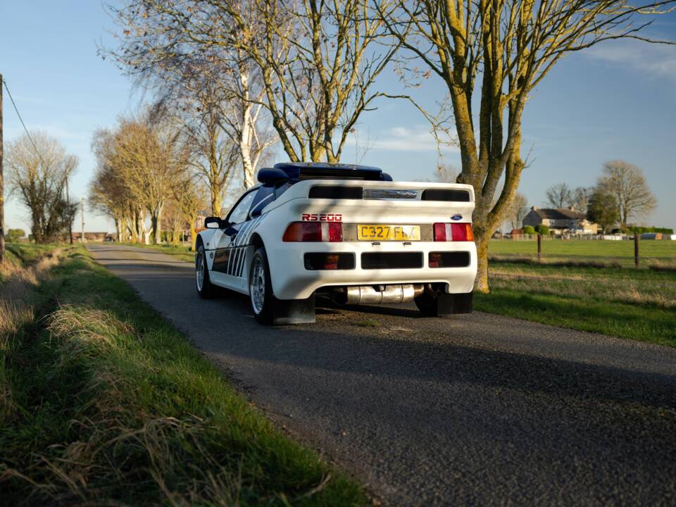 Image 9/50 of Ford RS200 (1986)