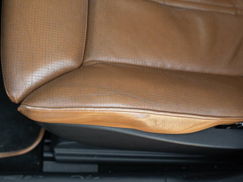 Image 30/50 of BMW 750iL (2001)