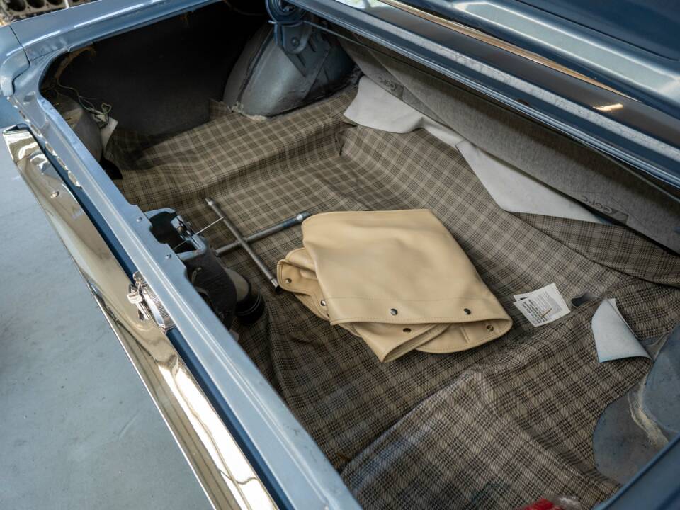 Image 25/27 of Ford Mustang 289 (1967)