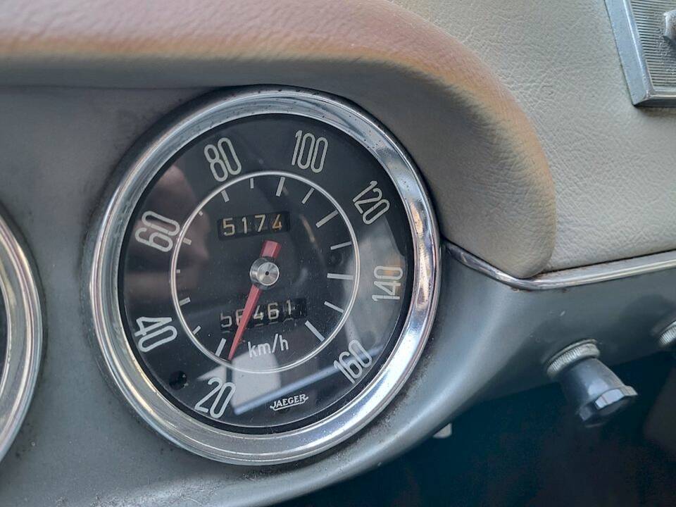Image 22/45 of Lancia Appia (1962)