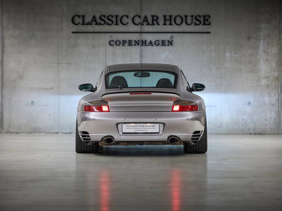 Image 9/98 of Porsche 911 Turbo (2000)