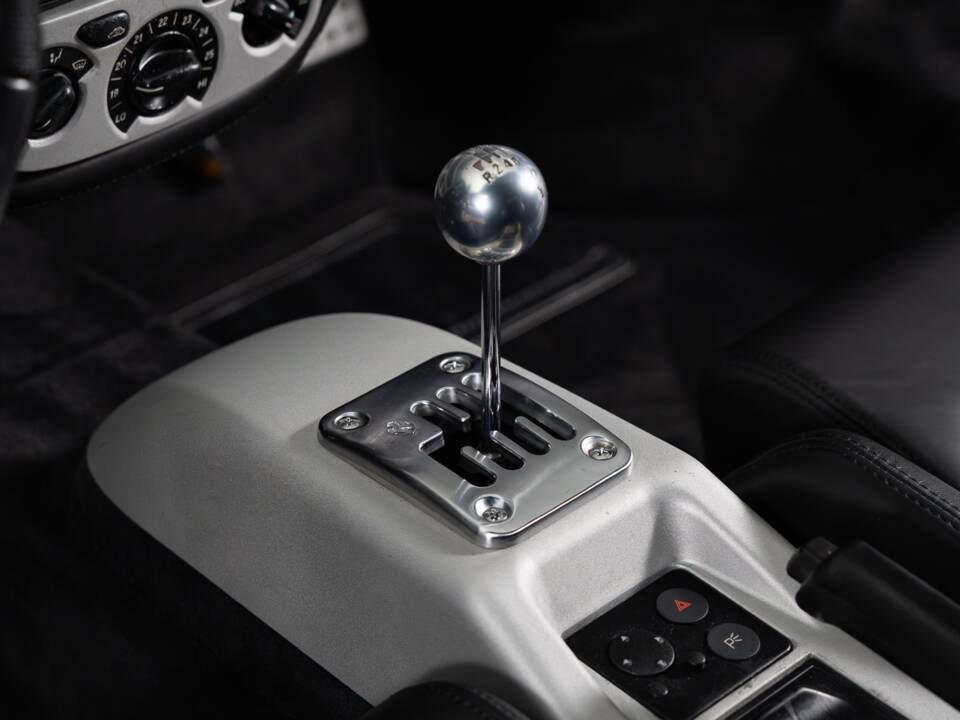 Image 17/35 of Ferrari 360 Modena (1999)