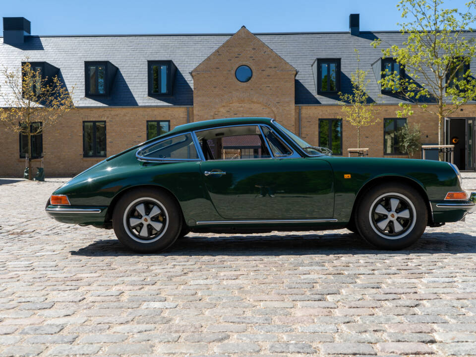 Image 2/28 de Porsche 912 (1967)