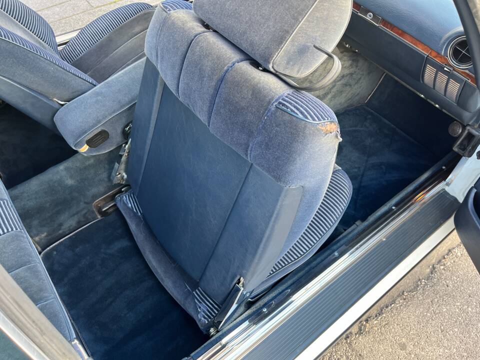 Bild 49/99 von Mercedes-Benz 500 SLC (1981)