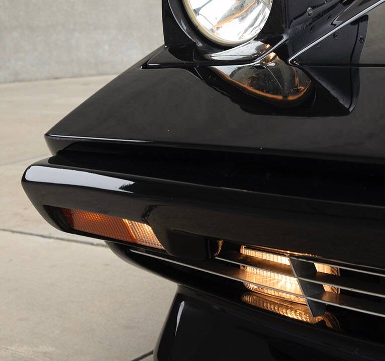 Image 25/38 of Ferrari 308 GTB (1977)