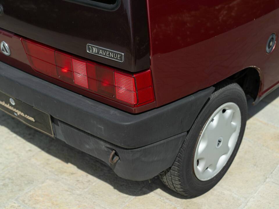 Immagine 10/46 di Autobianchi Y10 (1993)