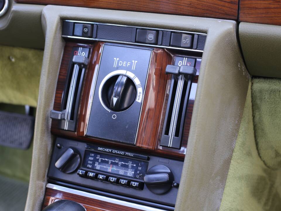 Bild 55/76 von Mercedes-Benz 280 SE (1977)