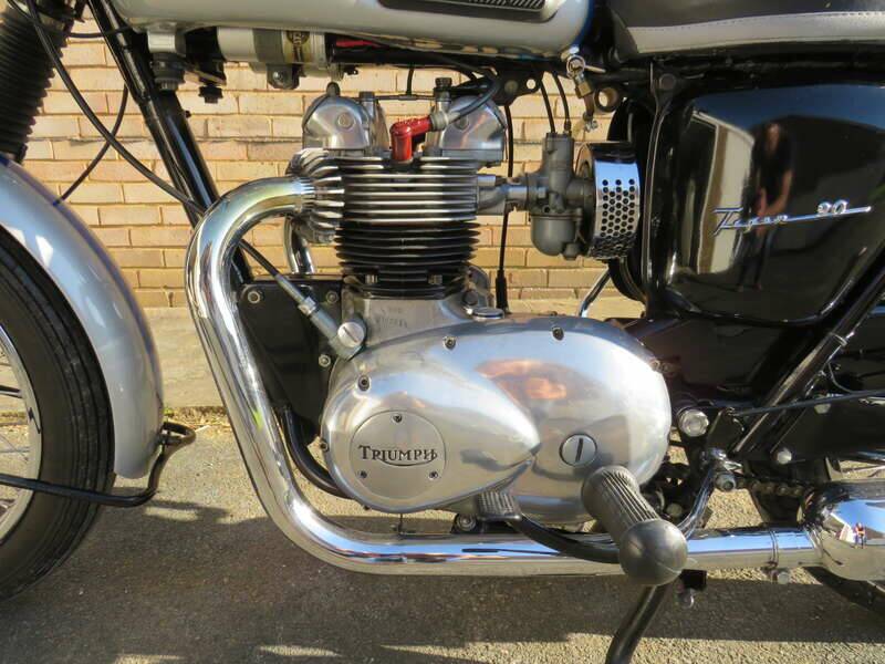 Image 4/43 of Triumph Tiger 90 (1968)