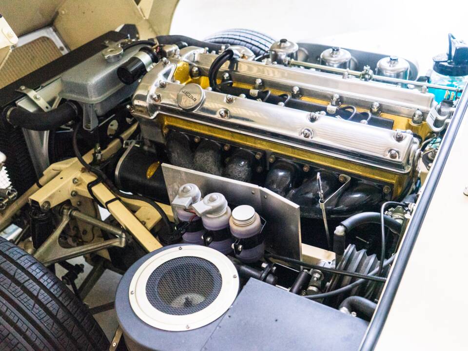 Afbeelding 10/28 van Jaguar E-Type 3.8 (1963)