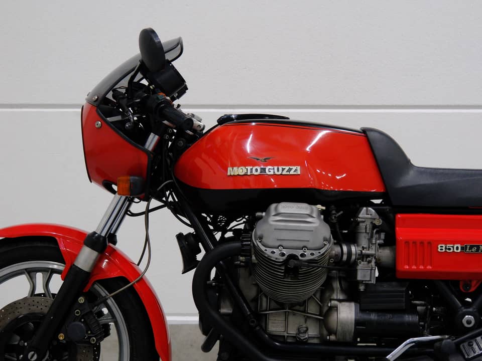 Immagine 40/75 di Moto Guzzi 850 LeMans II (1980)