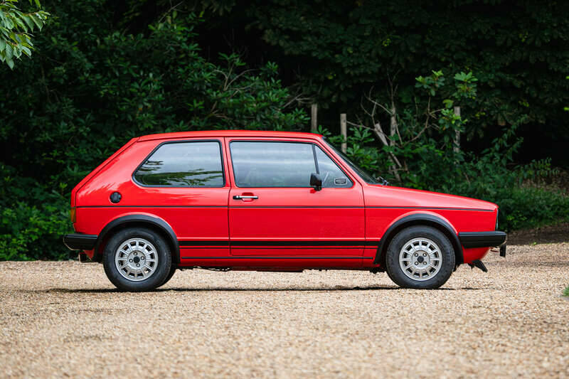 Imagen 5/35 de Volkswagen Golf I GTI 1.6 (1979)