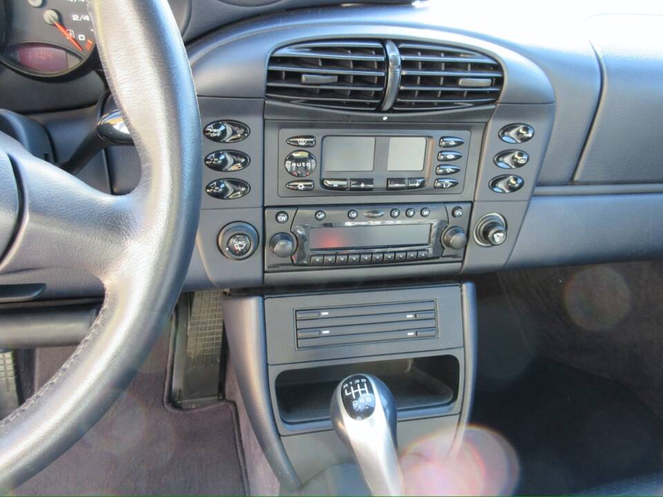 Bild 19/58 von Porsche 911 Carrera (2001)