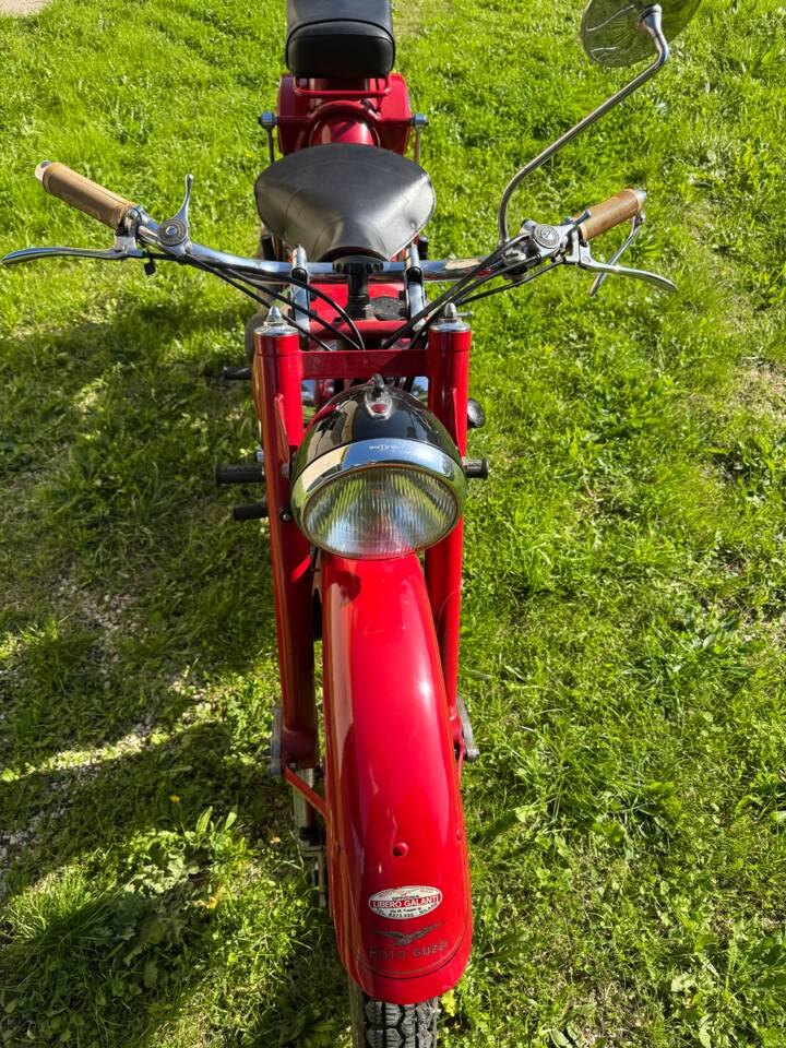 Afbeelding 2/12 van Moto Guzzi DUMMY (1950)