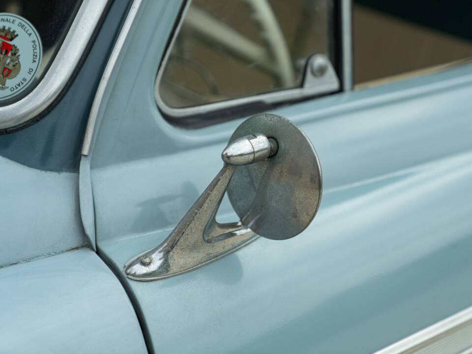 Obraz 18/50 pojazdu SIMCA Aronde P 60 Monthléry Spéciale (1960)