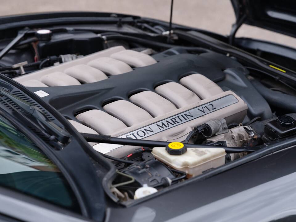Bild 5/42 von Aston Martin DB 7 Vantage (2001)