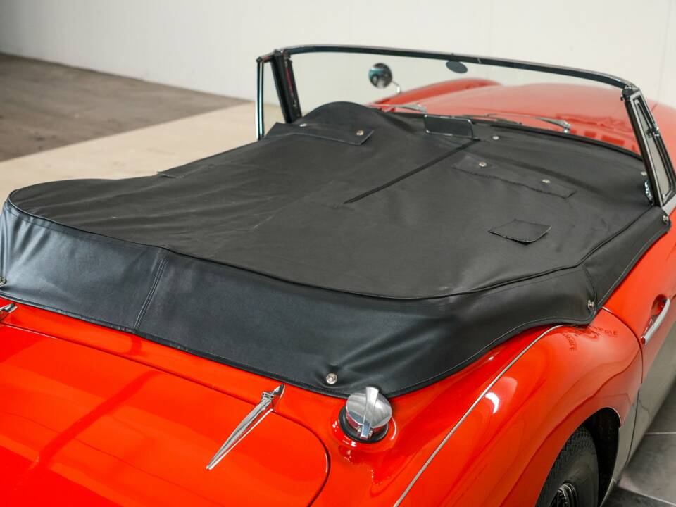 Image 25/50 of Austin-Healey 3000 Mk II (BJ7) (1964)